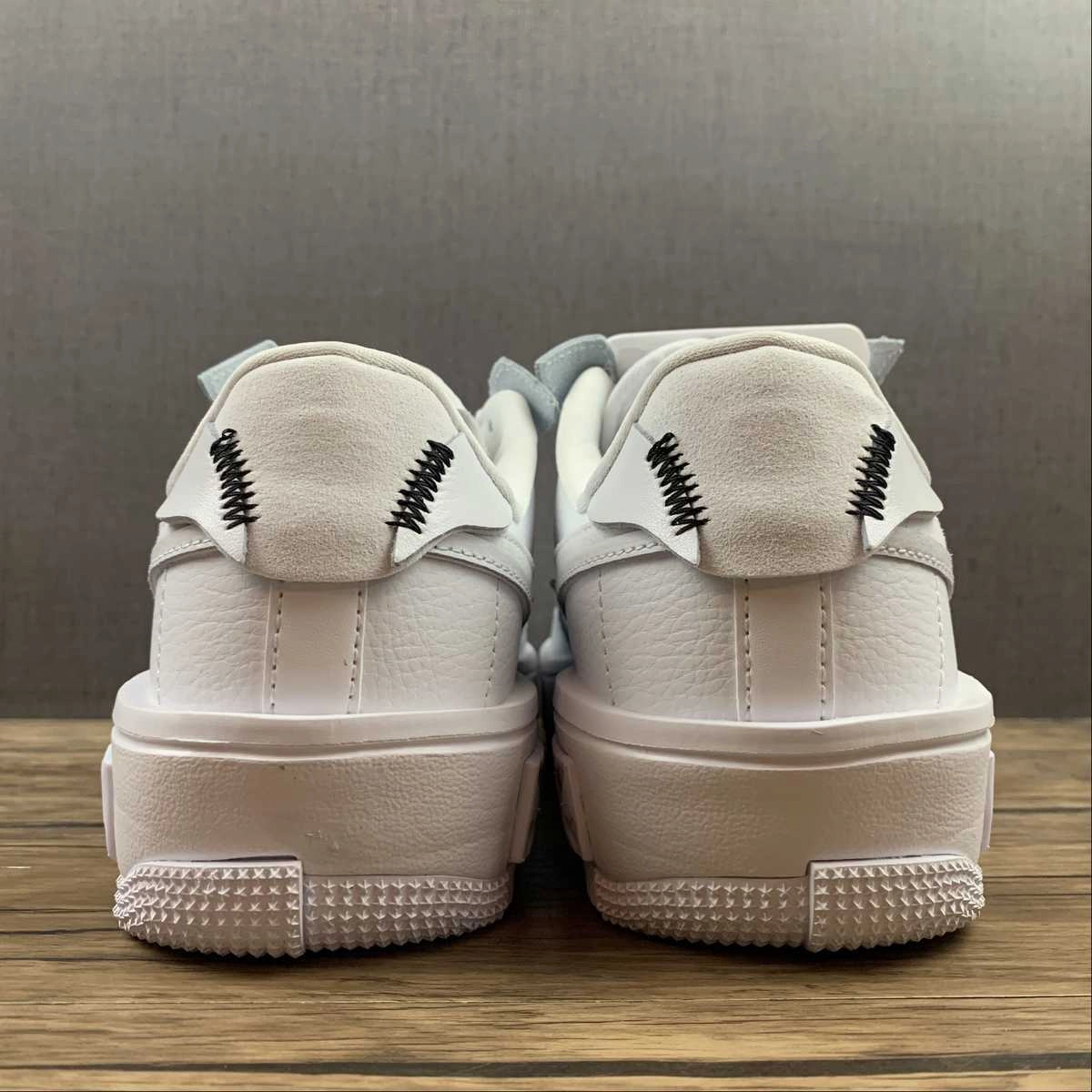 Anti Sweat Air Force 1 FONTANKA Triple White DH1290-100