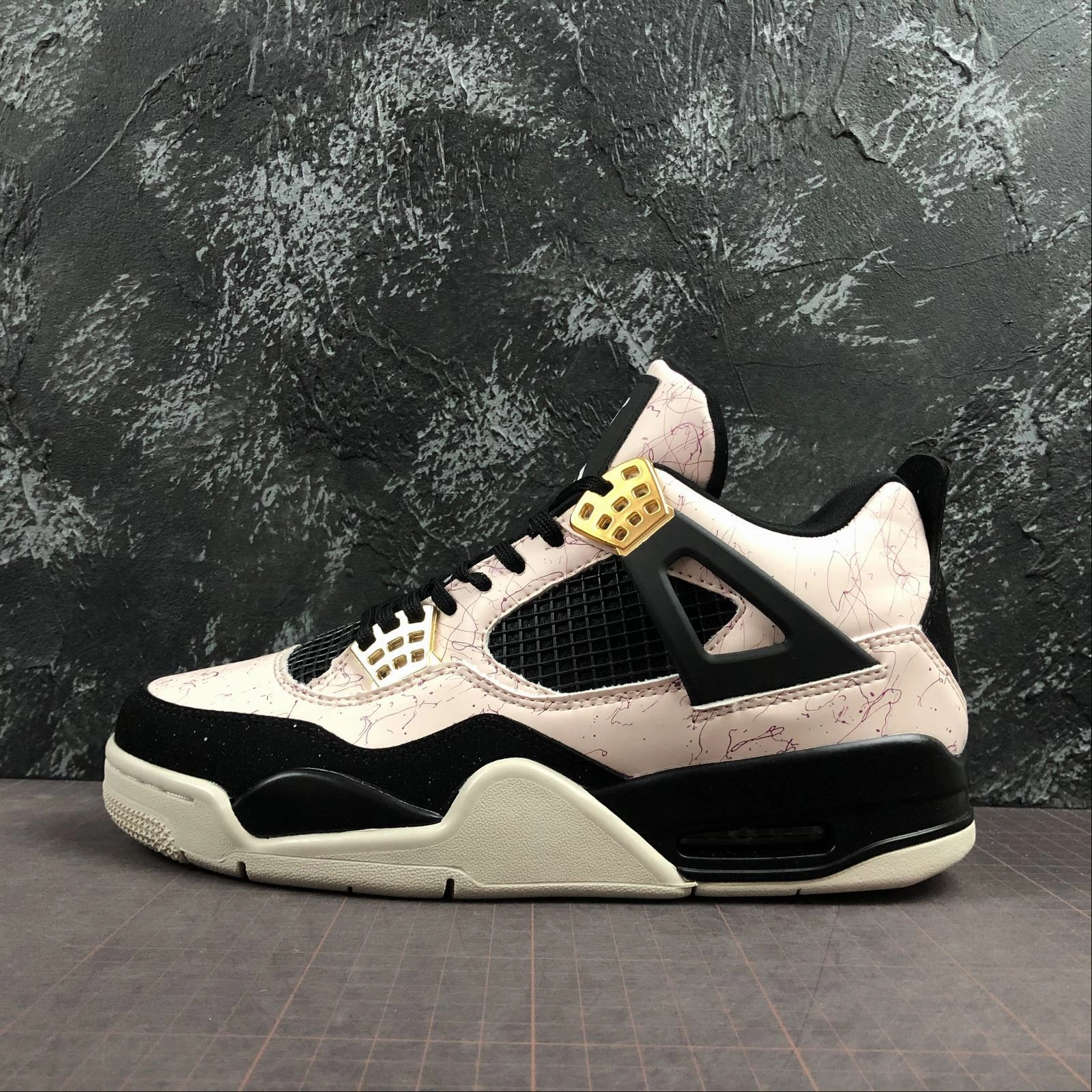 Breath Comfort Air Jordan 4 Retro Lt Pink Black Marble Pattern AQ9129-601