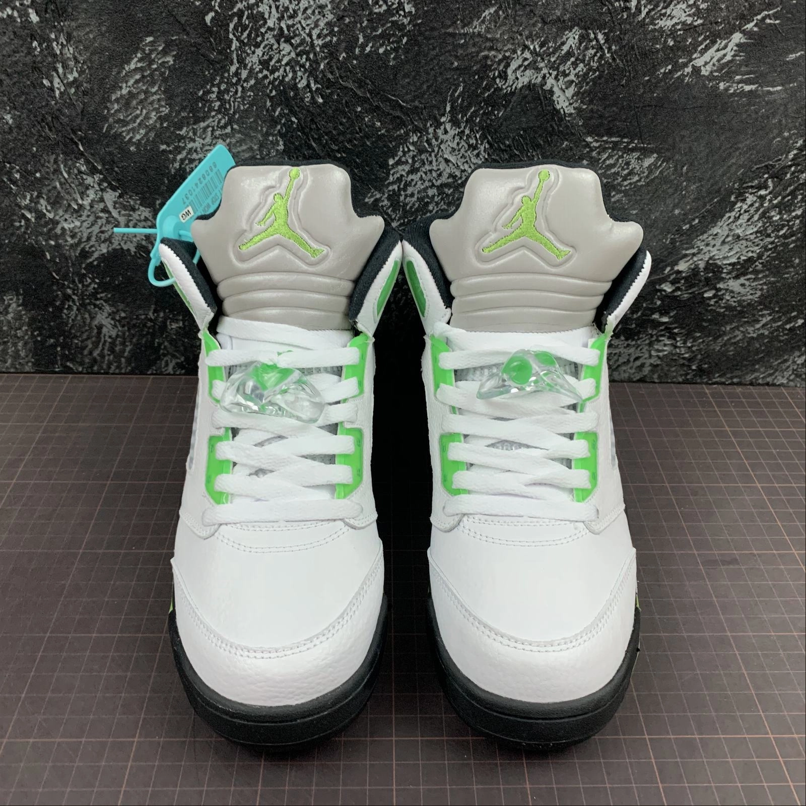 Narrow Fit Air Jordan 5 Retro Quai54 White 467827-105