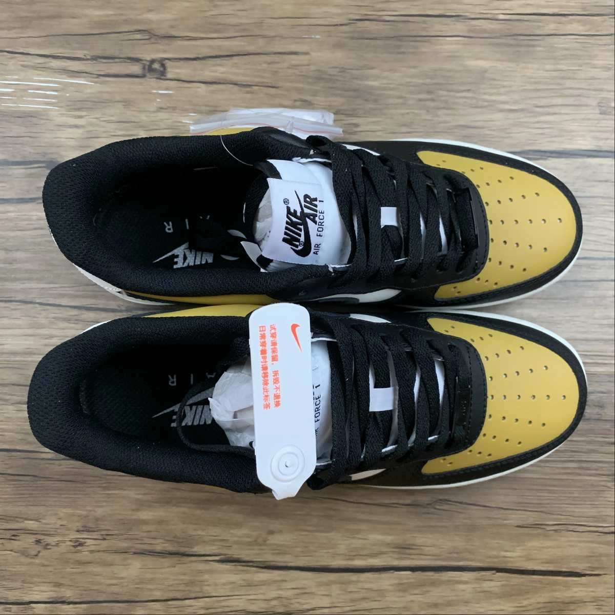 Soft Interior Air Force 1 07 Low White Black Gold CJ8899-111