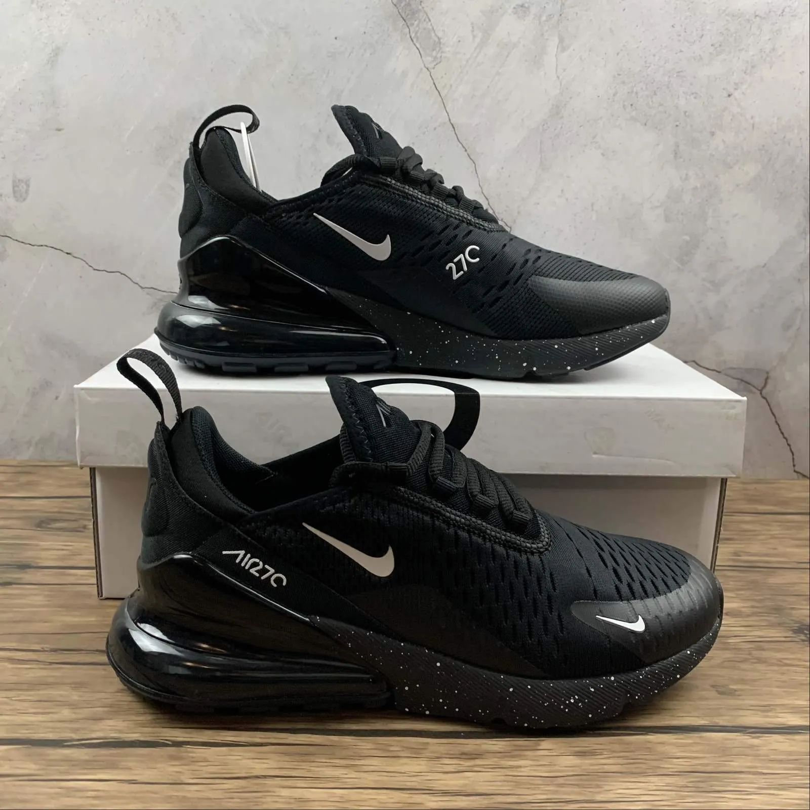 solid - color moisture - wicking advantage Air Max 270 FLYKNIT Black White AH8050-202