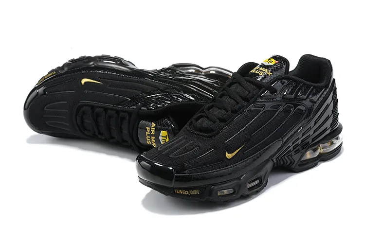 noiseless - movement - stealth shoes Air Max Plus 3 Black Metallic Gold CD0471-010