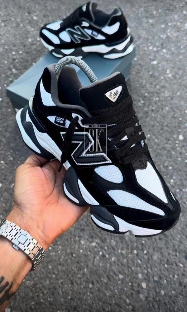 Sock Like Collar New Balance 9060