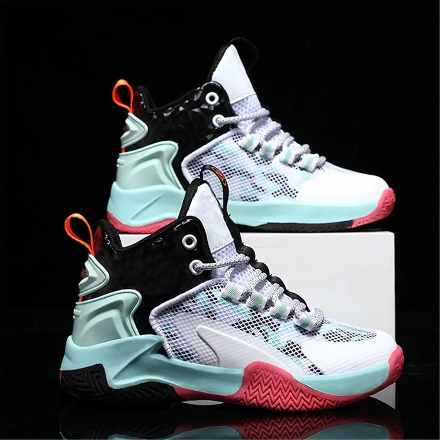 Unisex Kids Basketball Shoes Boys Girls High Top Sneakers Breathable Outdoor Cushioning Athletic Shoes Fashion
