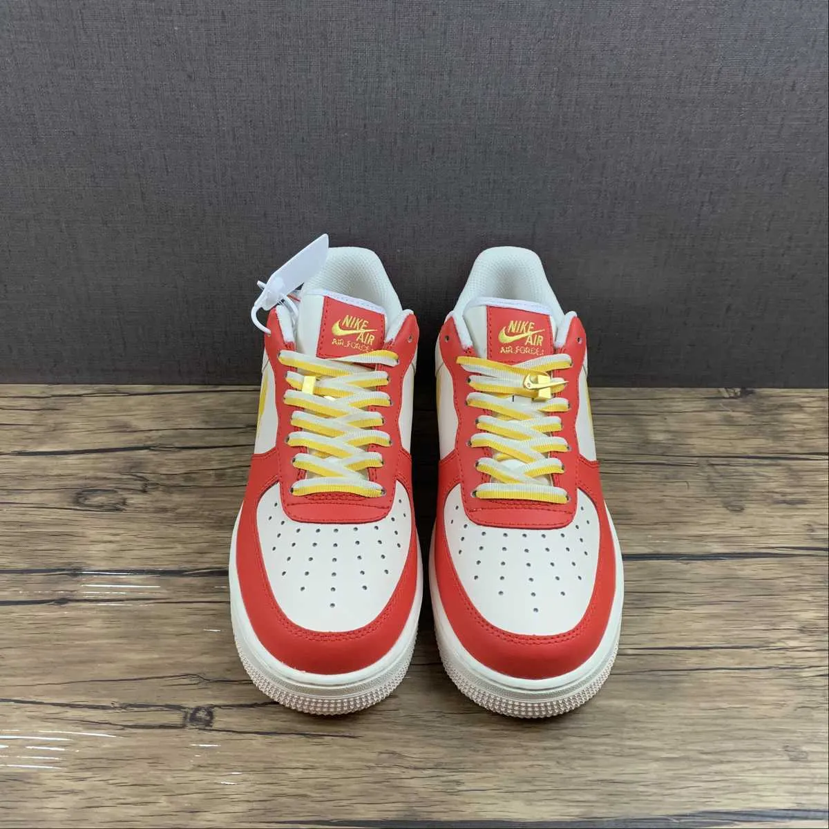 Air Force 1 07 Low Beige Red Gold White CW1888-601 Easy Packing