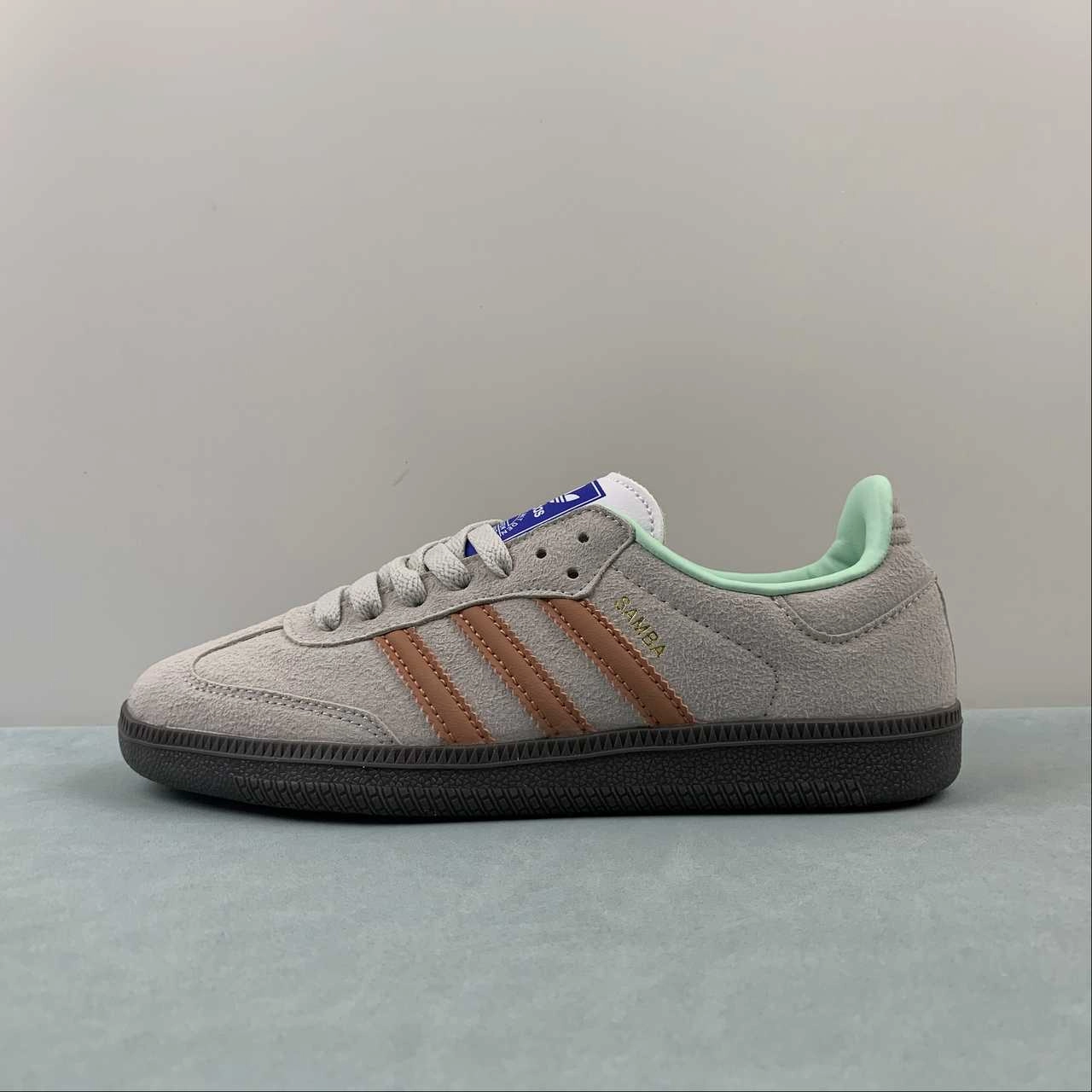 Adidas SAMBA OG Crystal White Clay Strata Gum ID2047 Parkour Hike Sandals style