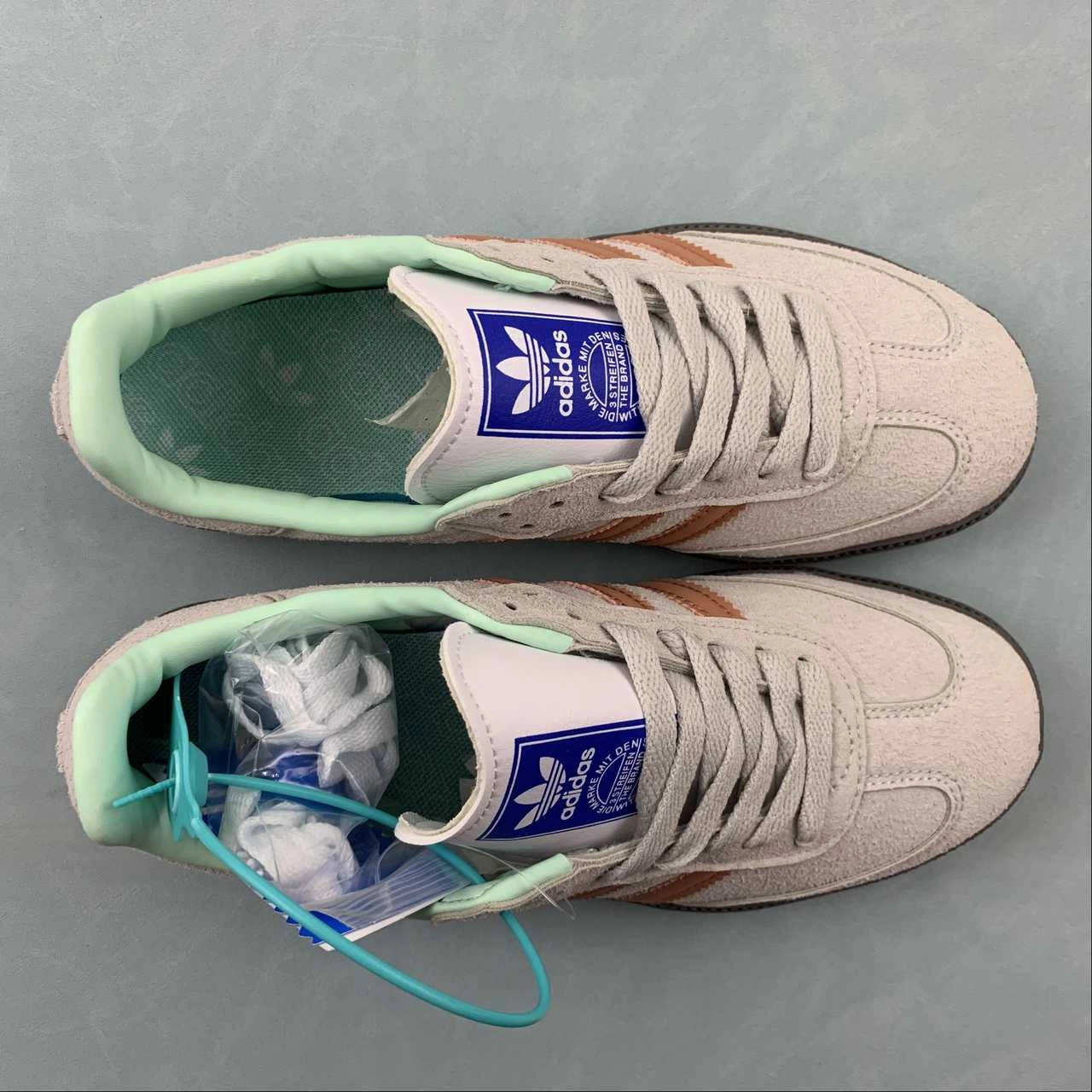 Adidas SAMBA OG Crystal White Clay Strata Gum ID2047 shape fit