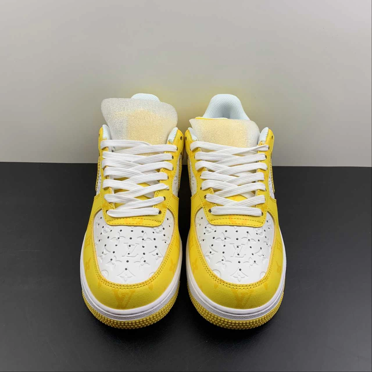 Louis Vuitton x Air Force 1 White Yellow 3308-8 Cliff Hike Classic Trend