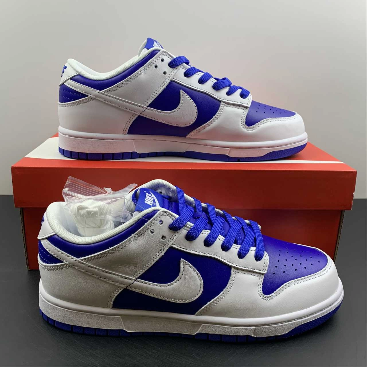 Collar Padding Clean Lines SB Dunk Low Racer Blue White DD1391-401