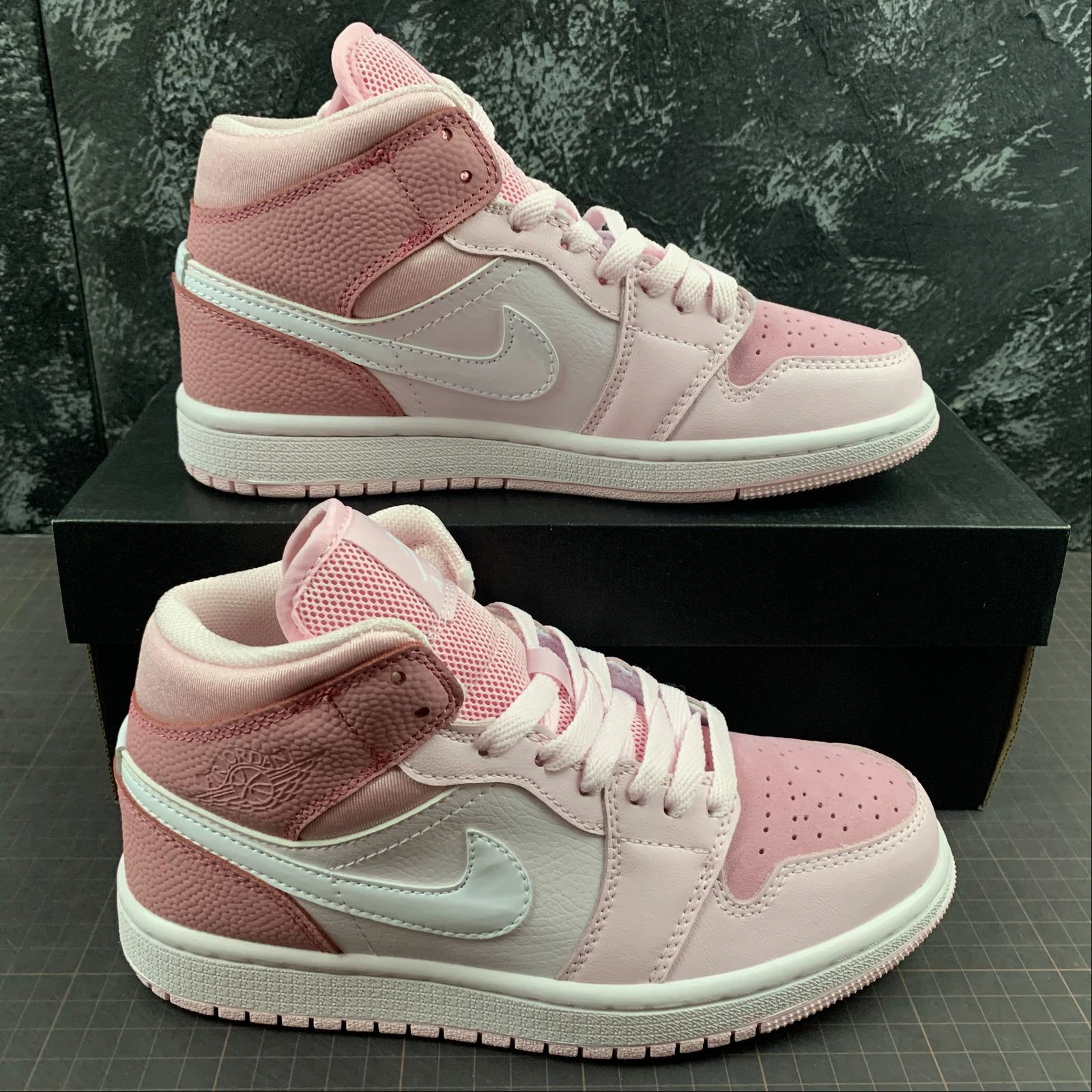Unique ease Air Jordan 1 Mid Digital Pink CW5379-600