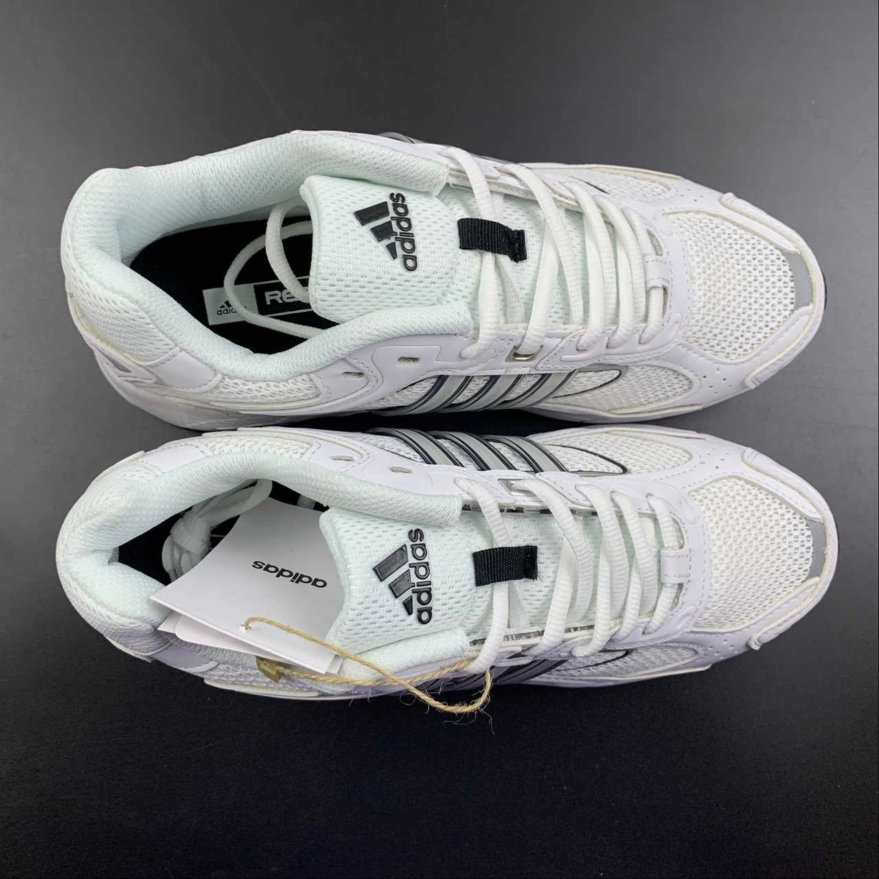 Competitive - running Nike Cortez Adidas Response CL White Core Black