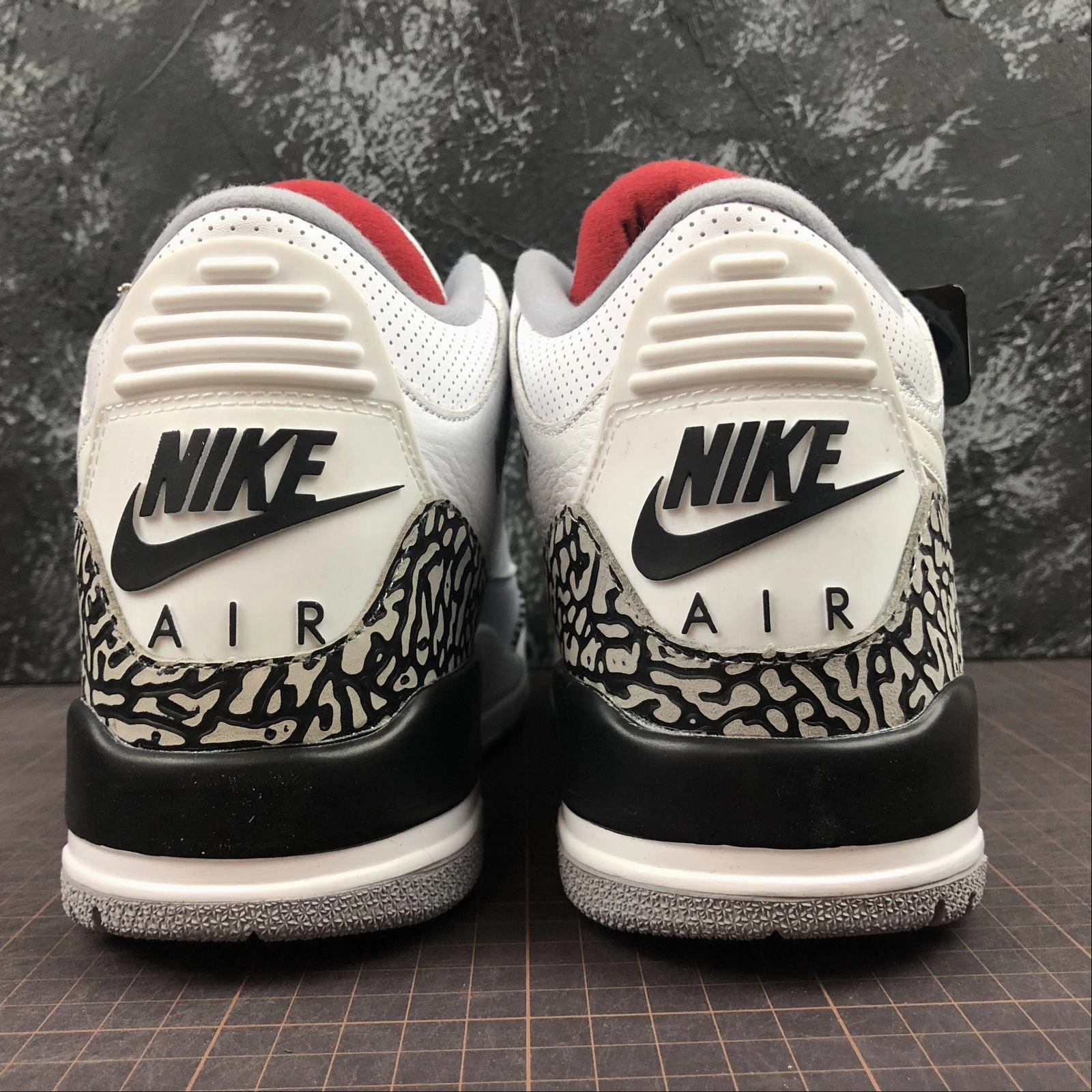 Air Jordan 3 Retro JTH NGR White White-Fire-Red-Black AV6683-160 Summer Vibe Low Top