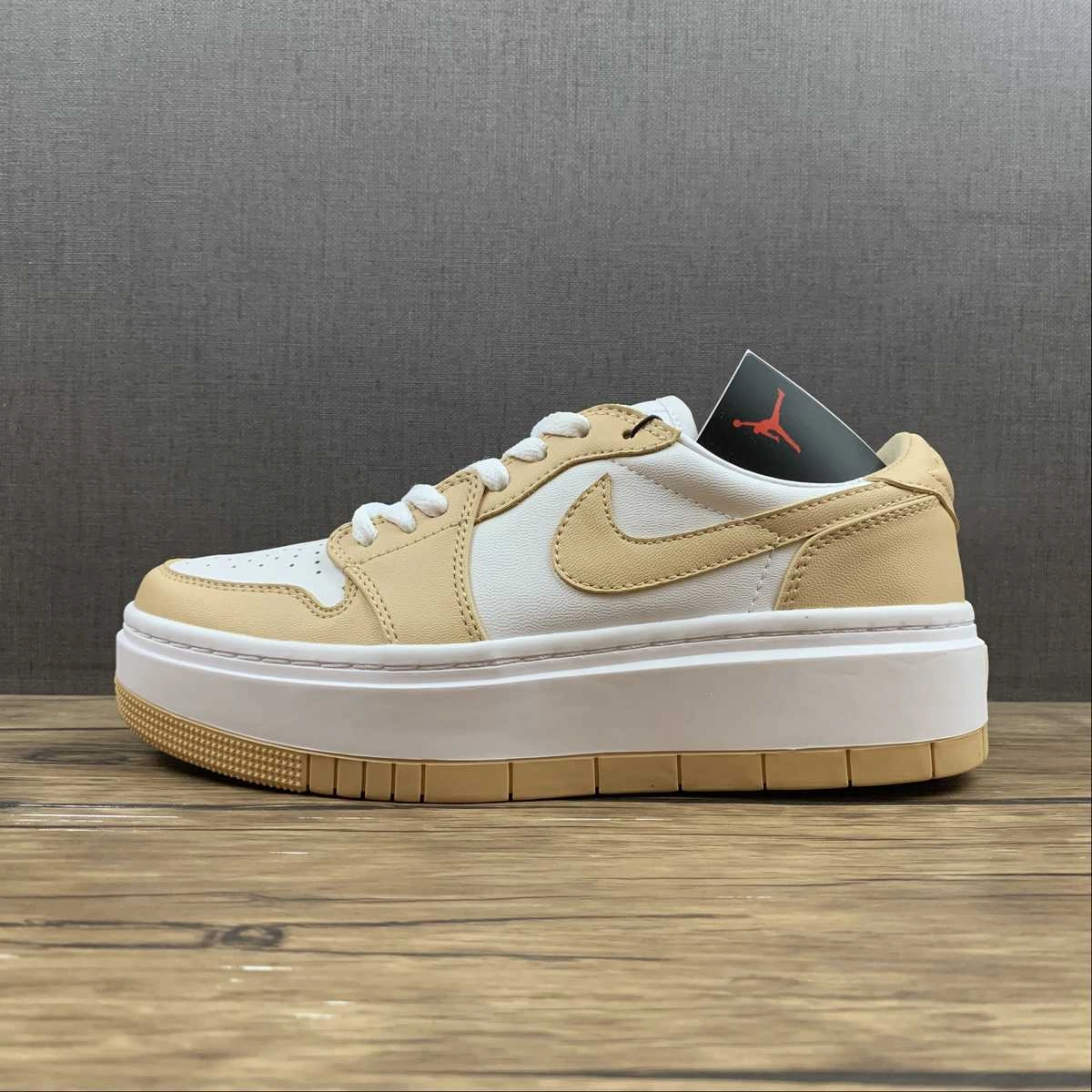 Impact-absorbing Air Jordan 1 Elevate Low SE White Onyx DH7004-102