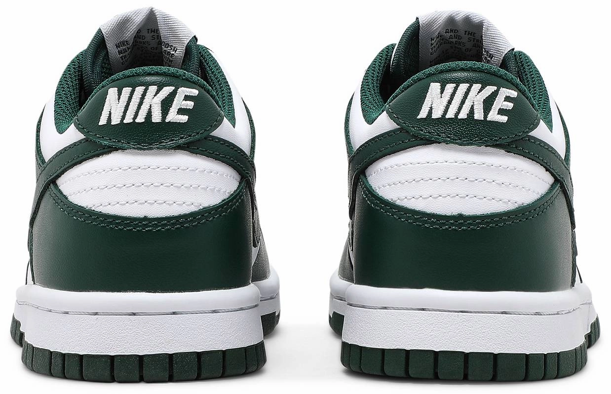 Flexible Traction Nike Dunk Low Michigan State GS