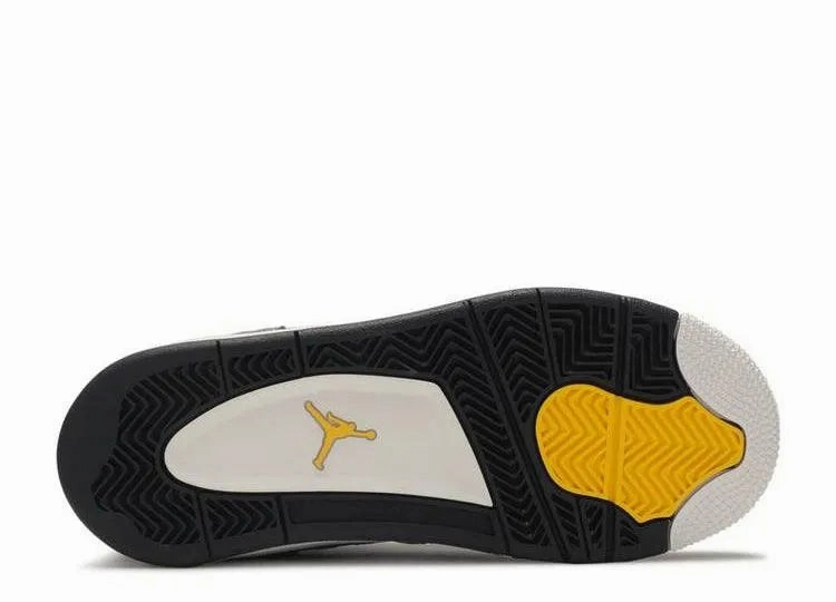 Air Jordan 4 Retro Cool Grey (PS) Street Touch Seamless Toe Box