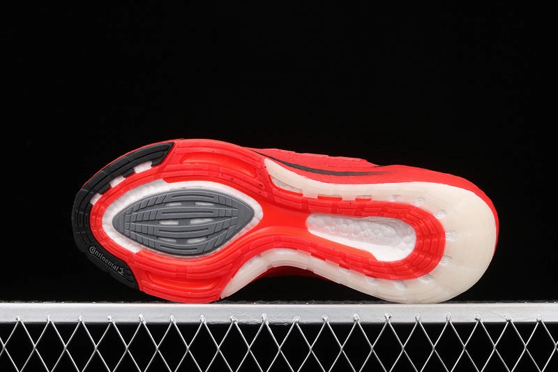 Rubberized Heel Guard Adidas UltraBoost 21 Red Black FY0387