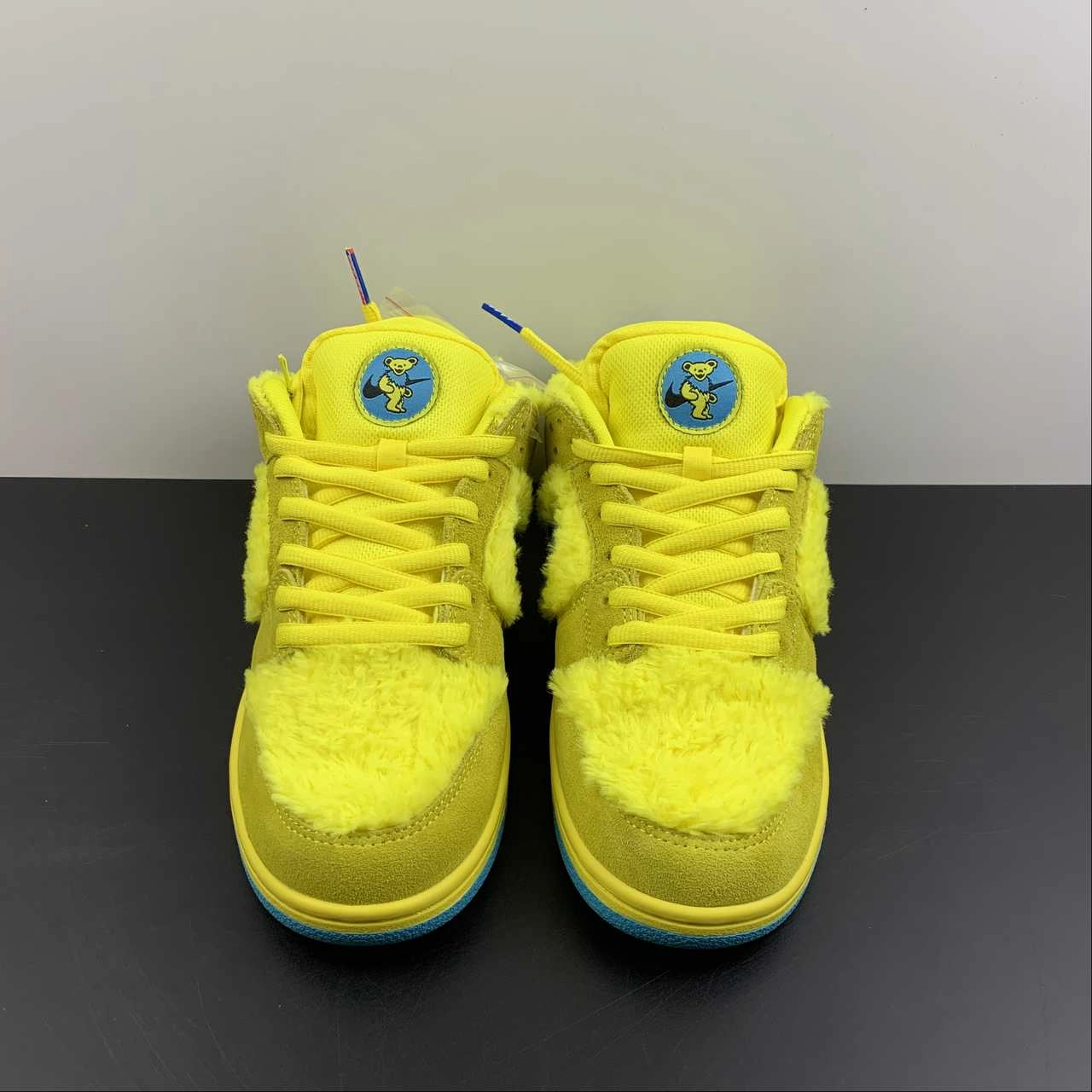 Performance Boost SB Dunk Low PRO QS Opti Yellow Blue Fury