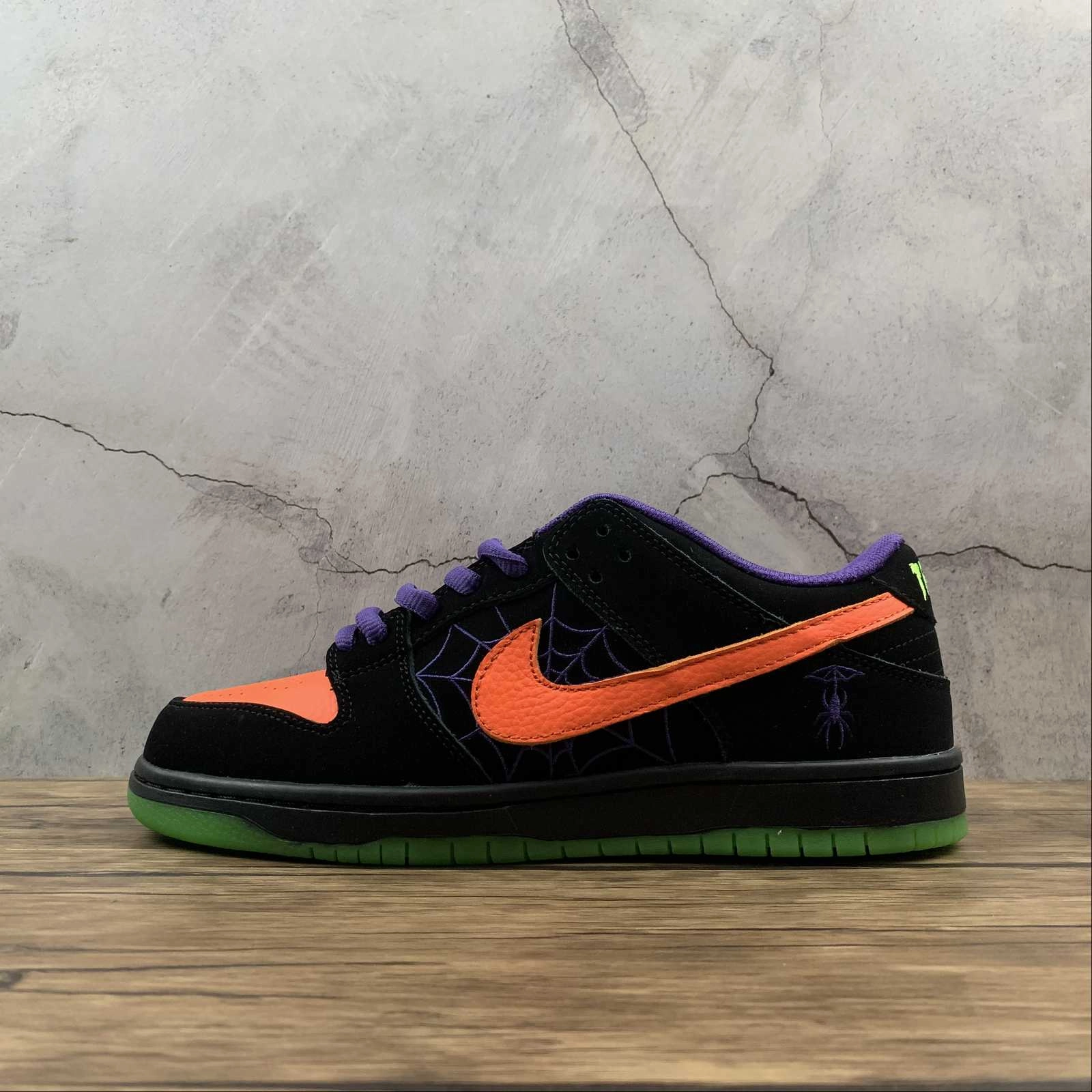 Workout Friendly Airflow Chamber SB Dunk Low Pro Night Of Mischief Court Purple Volt Black Total Orange BQ6817-006