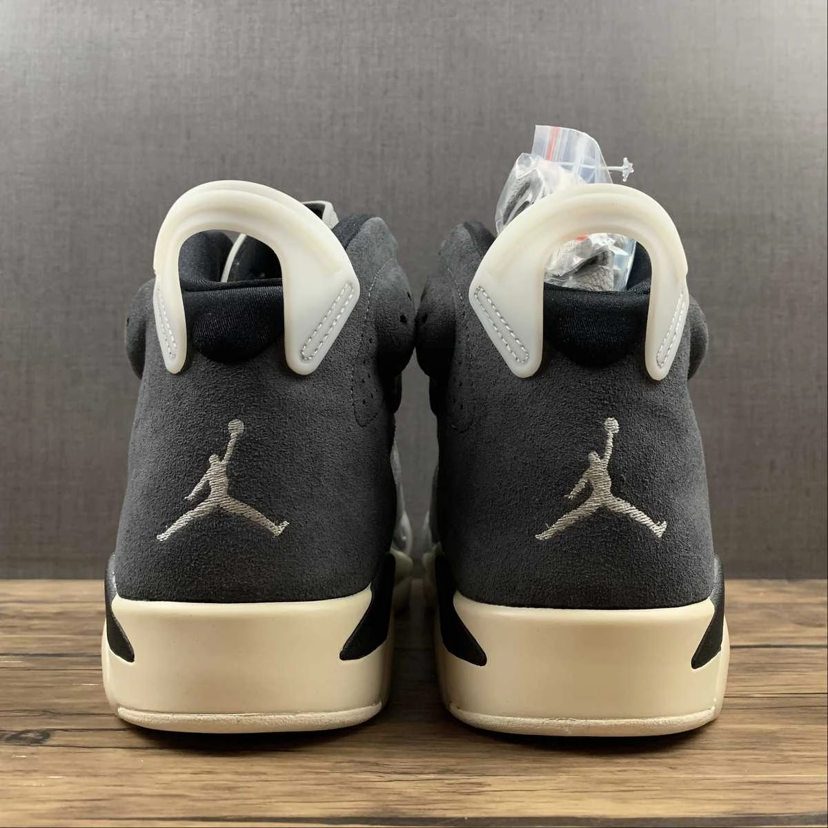 Air Jordan 6 Retro Black Chrome-Lt Smoke Grey CK6635-001 Performance Fit Pro Court Grip