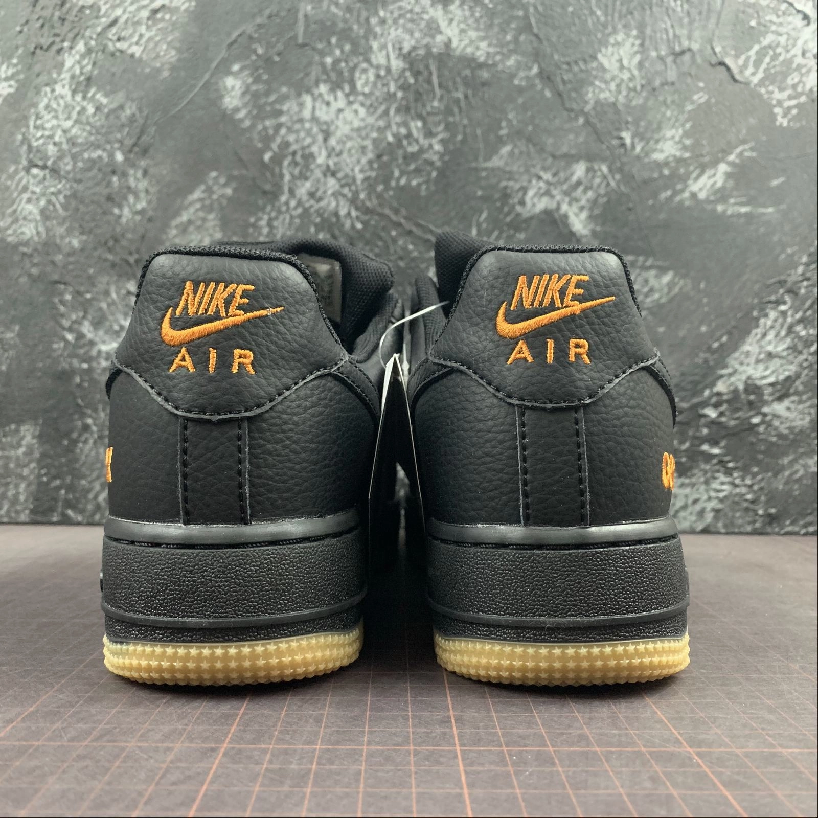 City Edge Air Force 1 Low Gore-Tex Black Light Carbon CK2630-001