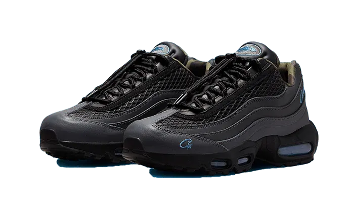 Nike Air Max 95 SP Corteiz Aegean Storm running with a watch
