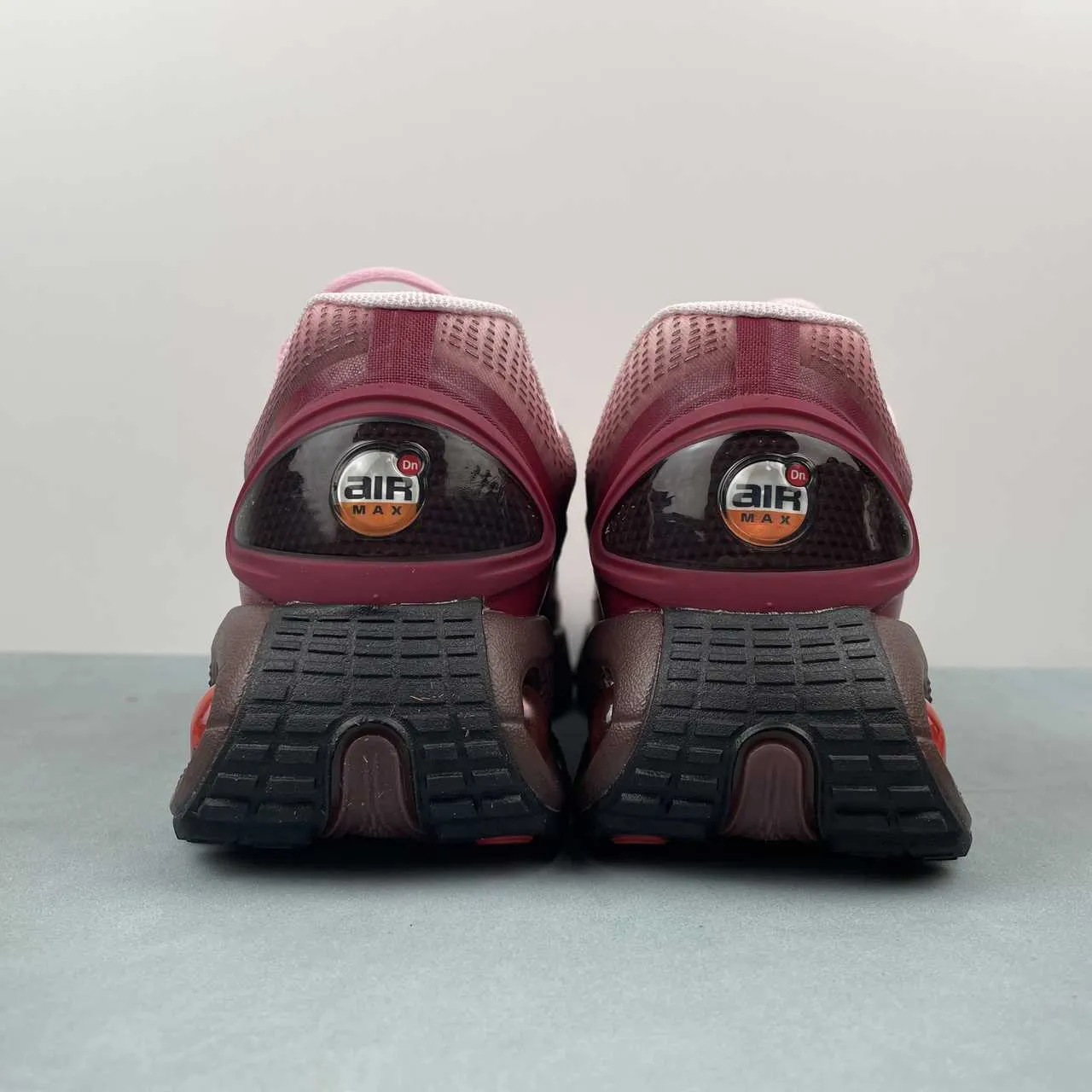 cushioned - footbed - material shoes light - duty running wear Air Max Dn Bordeaux Crush HQ4050-600