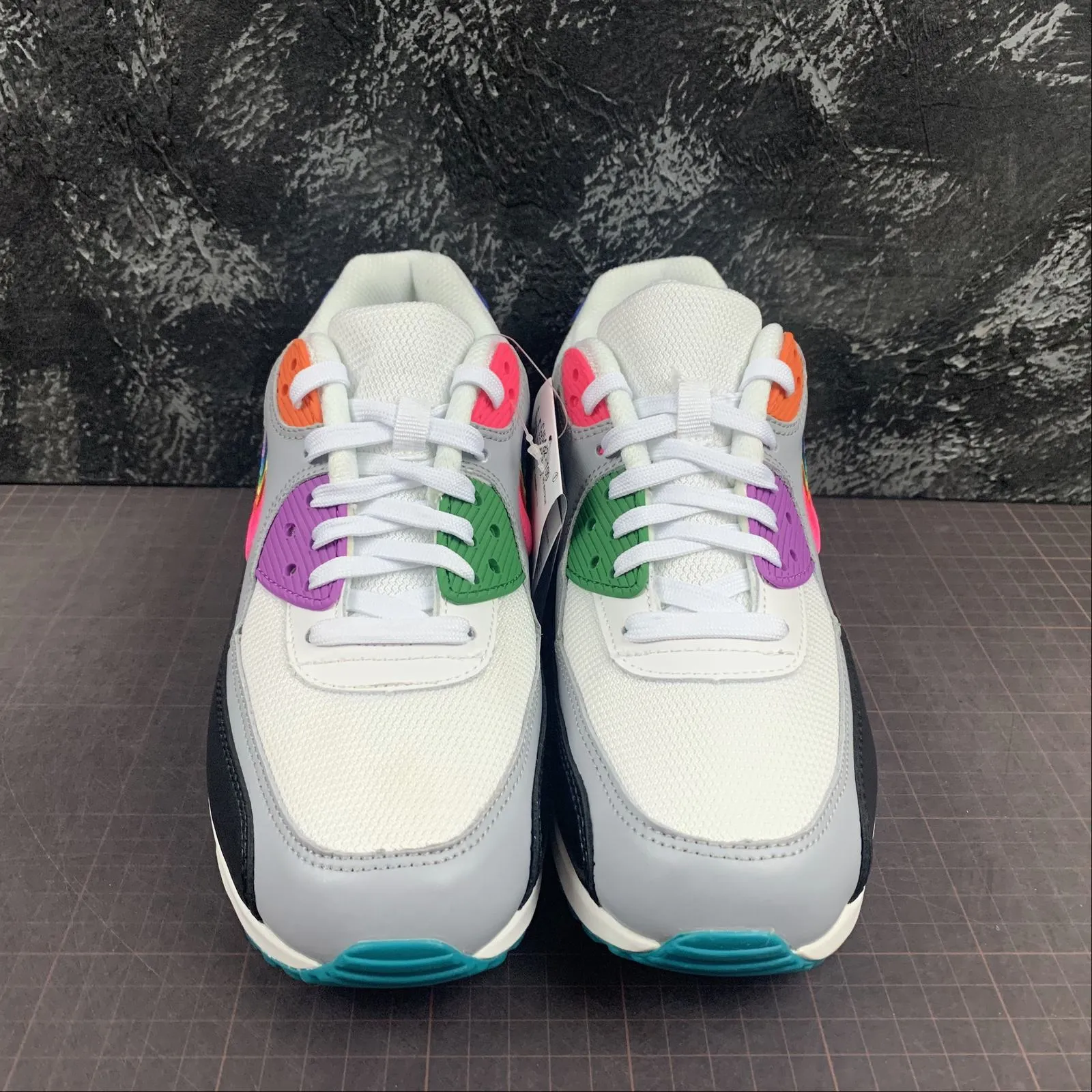 moderate - performance shoes classic - design shoes Air Max 90 Be True White Multi Color Black Wolf Gray CJ5482-100