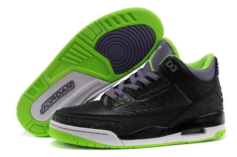 Air Jordan 3 Retro Black Electric Purple Black 136064-018 Soft cushion