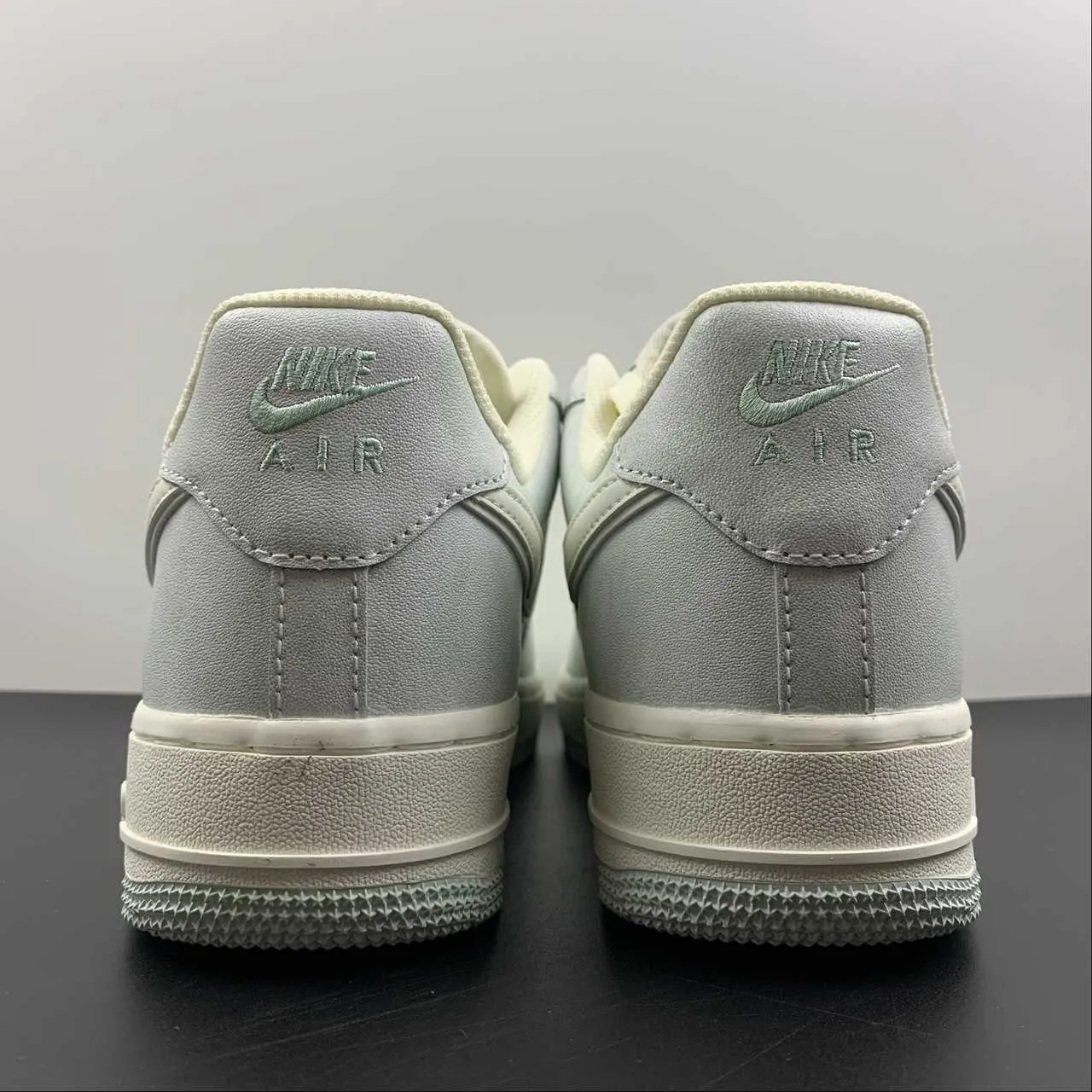 Flexible Motion Air Force 1 07 Beige Mint Green KP6936-898