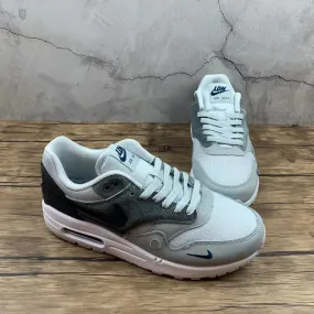 Air Max 1 City Pack London Smoke Grey Valerian Blue CV1639-001 running for speed