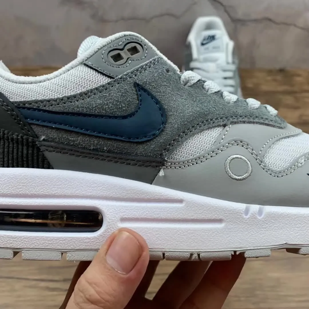 Air Max 1 City Pack London Smoke Grey Valerian Blue CV1639-001 indoor sports lover