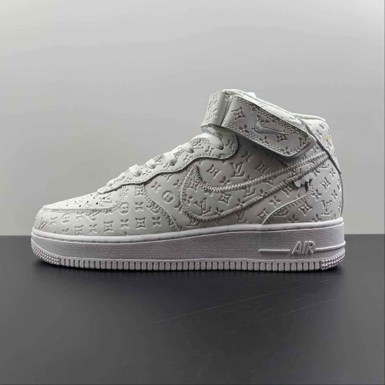 Air Force 1 07 Mid X Louis Vuitton White LD0212 Festival Style Supportive Cushion
