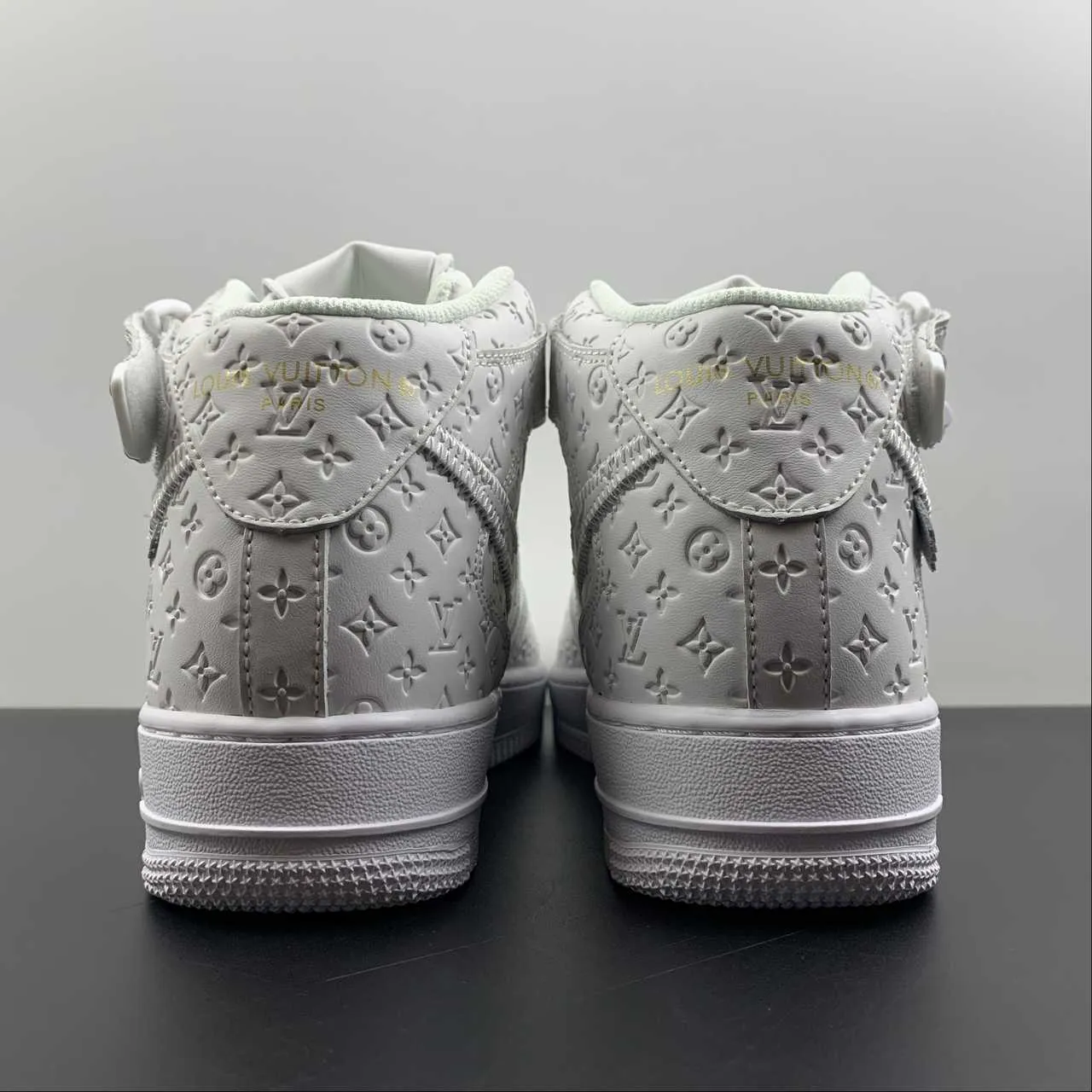 Wind Safe Breath Panel Air Force 1 07 Mid X Louis Vuitton White LD0212