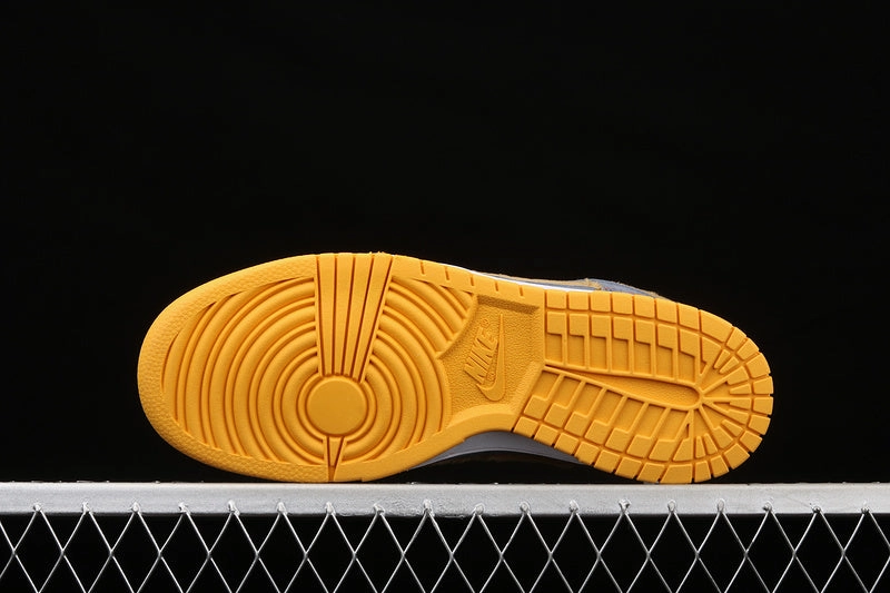 Dunk High Premium SB Light Umber Hot House Elastic Lace System Durable Design