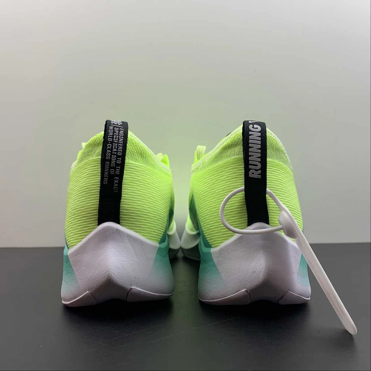 Training Ready Zoom Fly 4 Barely Volt Black-Dynamic Turq CT2401-700