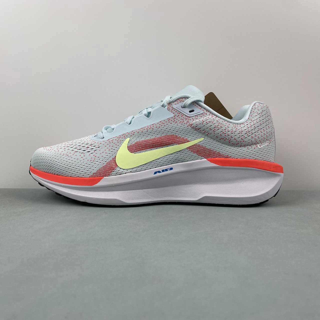 Air Winflo 11 Glacier Blue Barely Volt FJ9509-402 Cushioned arch Calf Focus