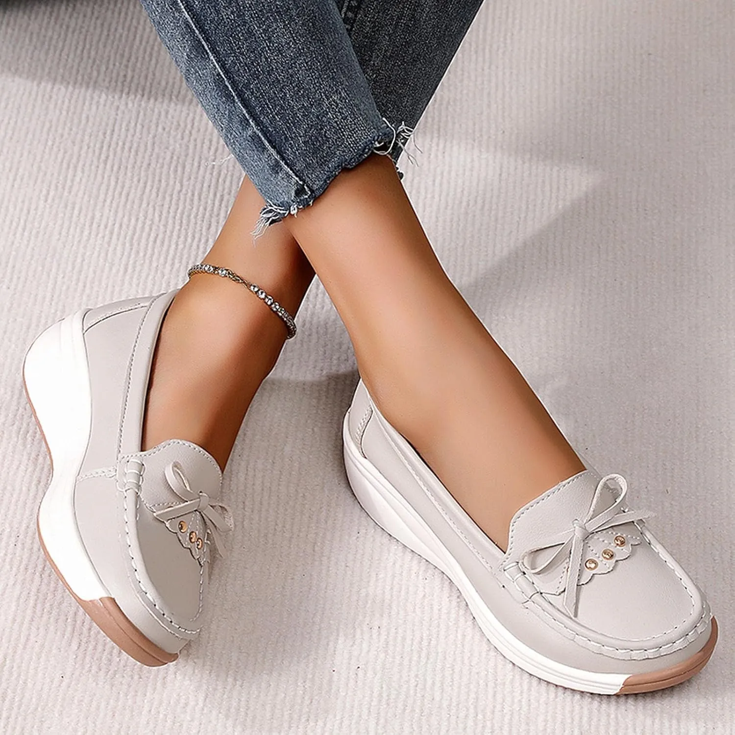 Women's Casual Slip On Loafers Comfortable Lightweight Soft Sole Flat Shoes for Daily Wear Work and Leisure