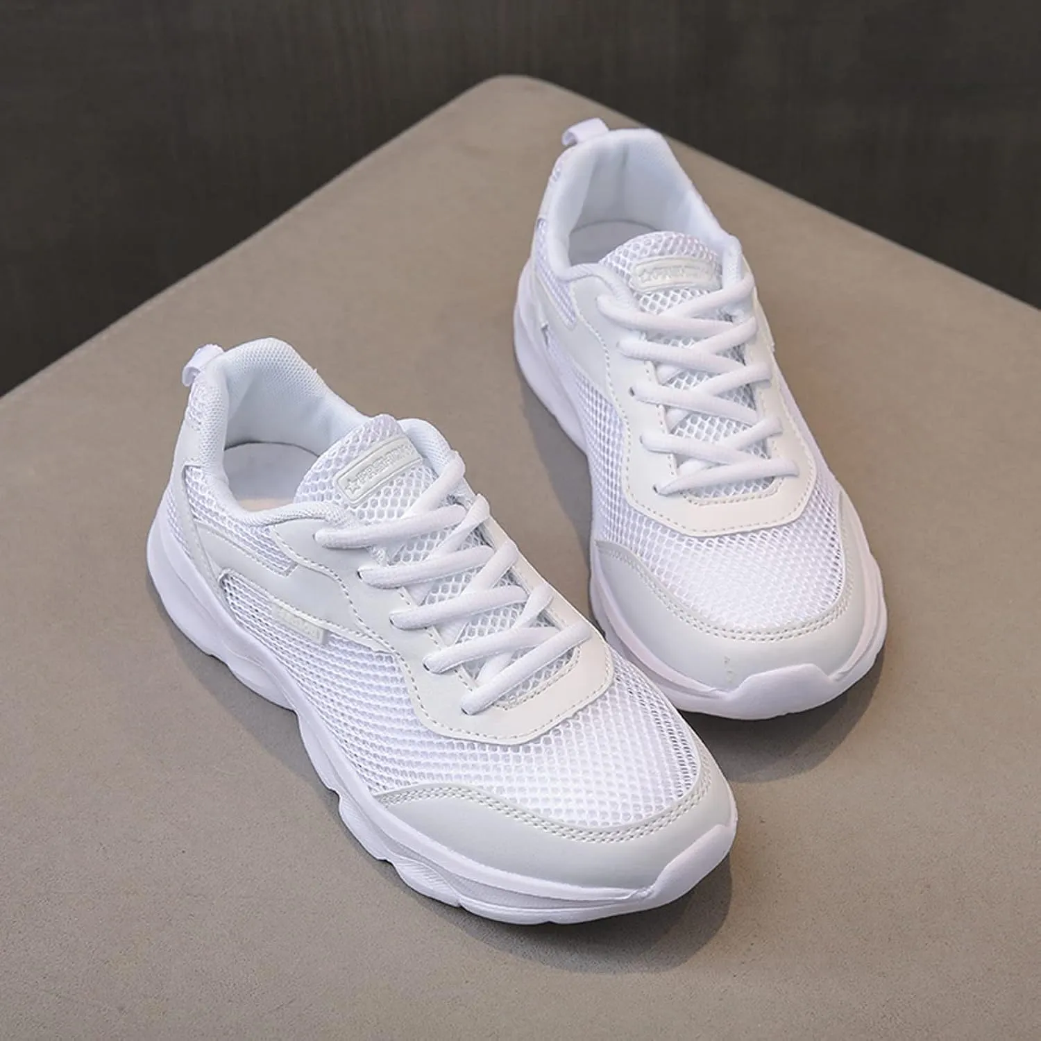 Womens Sneakers Lightweight Tennis Walking Shoes Non Slip Lace Up Breathable Comfortable Casual Running Shoes