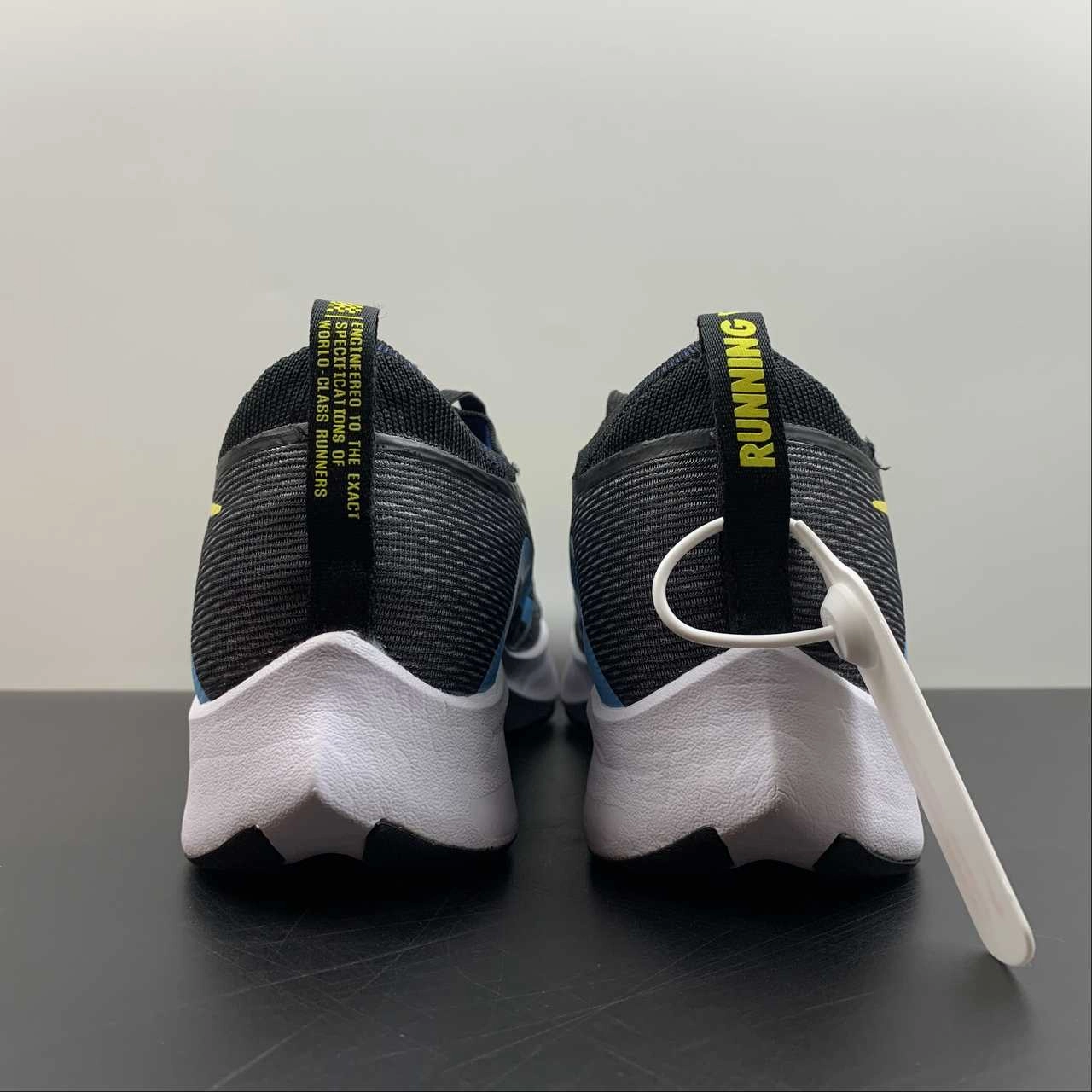 Zoom Fly 4 Black White-Chlorine Blue CT2392-003 Upper overlay adds light structure and containment Comfortable fit