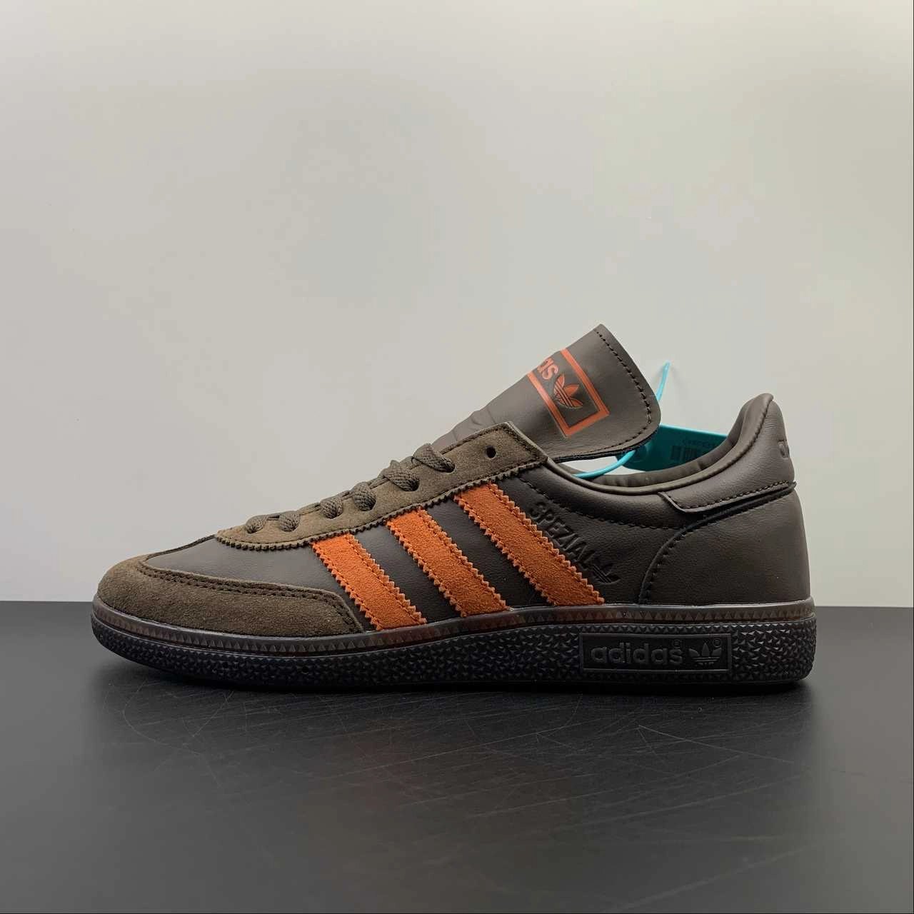 heel - cushion shoes agile shoes Adidas Handball Spezial Brown Collegiate Orange HP6694