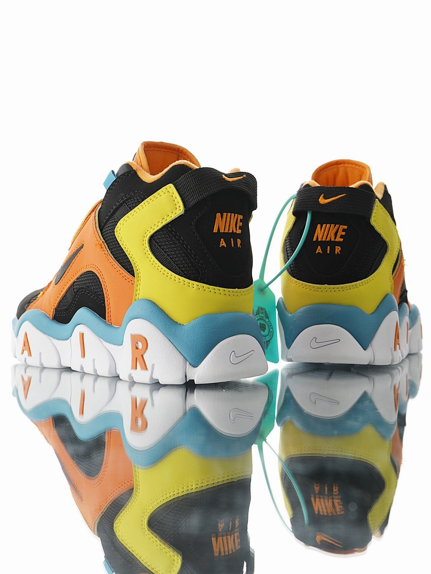 memorable - running Easy Air Barrage Mid QS Fire Attack Retro Naranja, Negro, Agua, Azul y Blanco