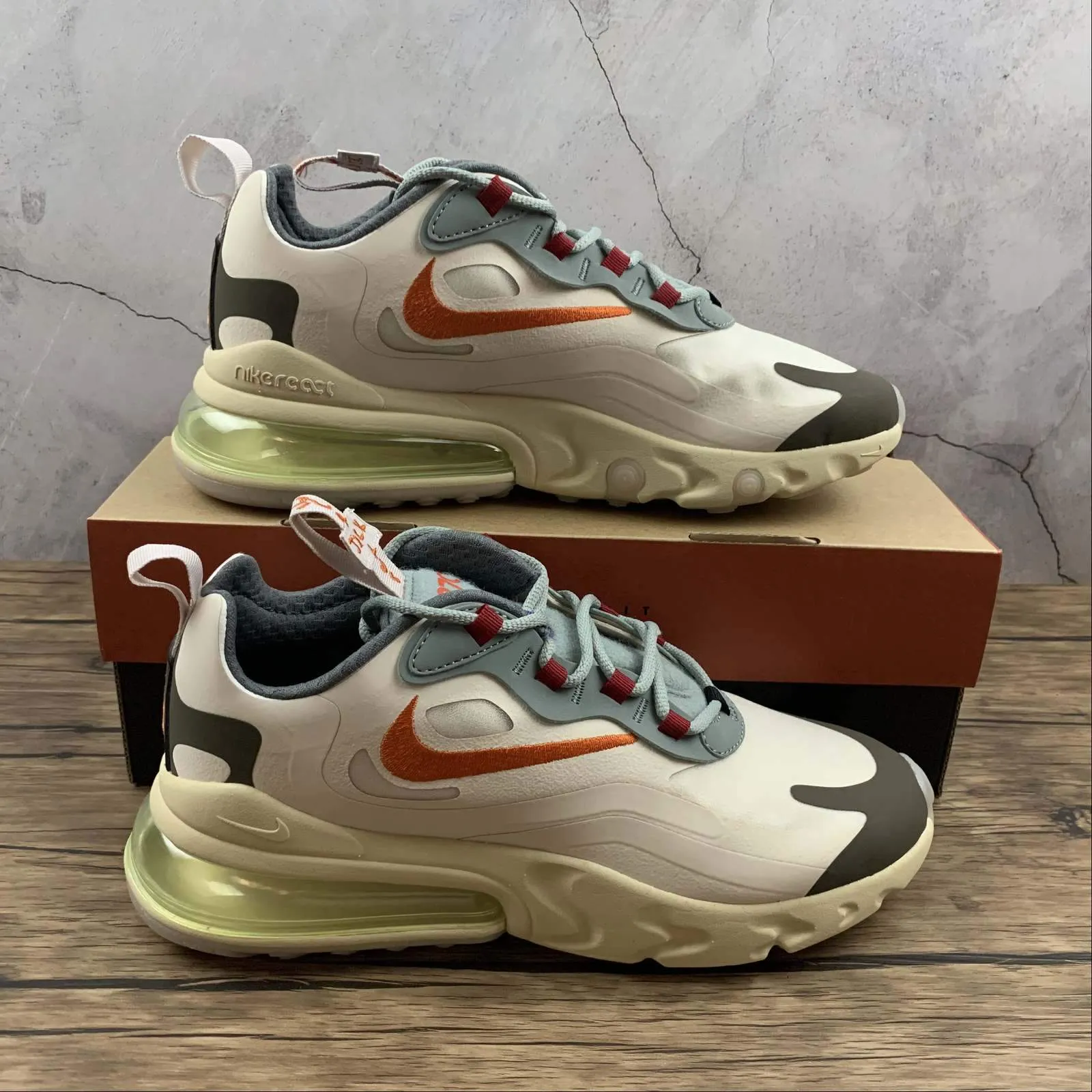 Air Max 270 CACTUS TRAILS Dark Hazel Starfish CV2414 200 tapered - toe - feature shoes running on a gravel track shoes