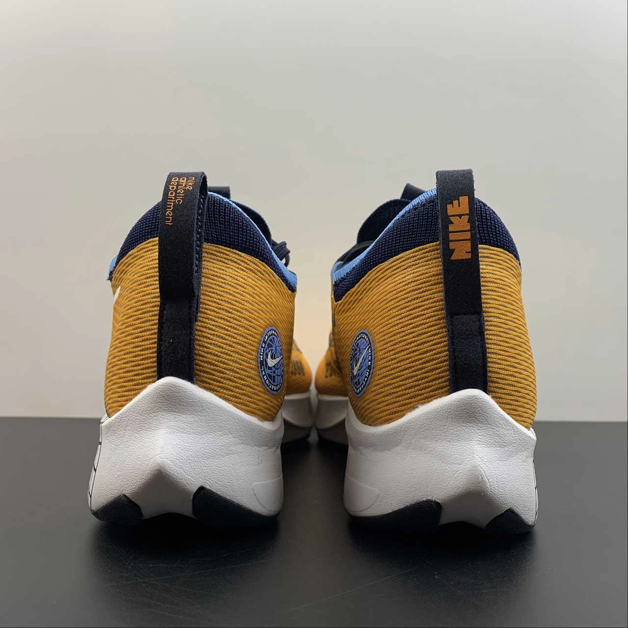 Zoom Fly 4 PRM Light Curry University Blue DO9583-700 Quick Exercise Seamless construction