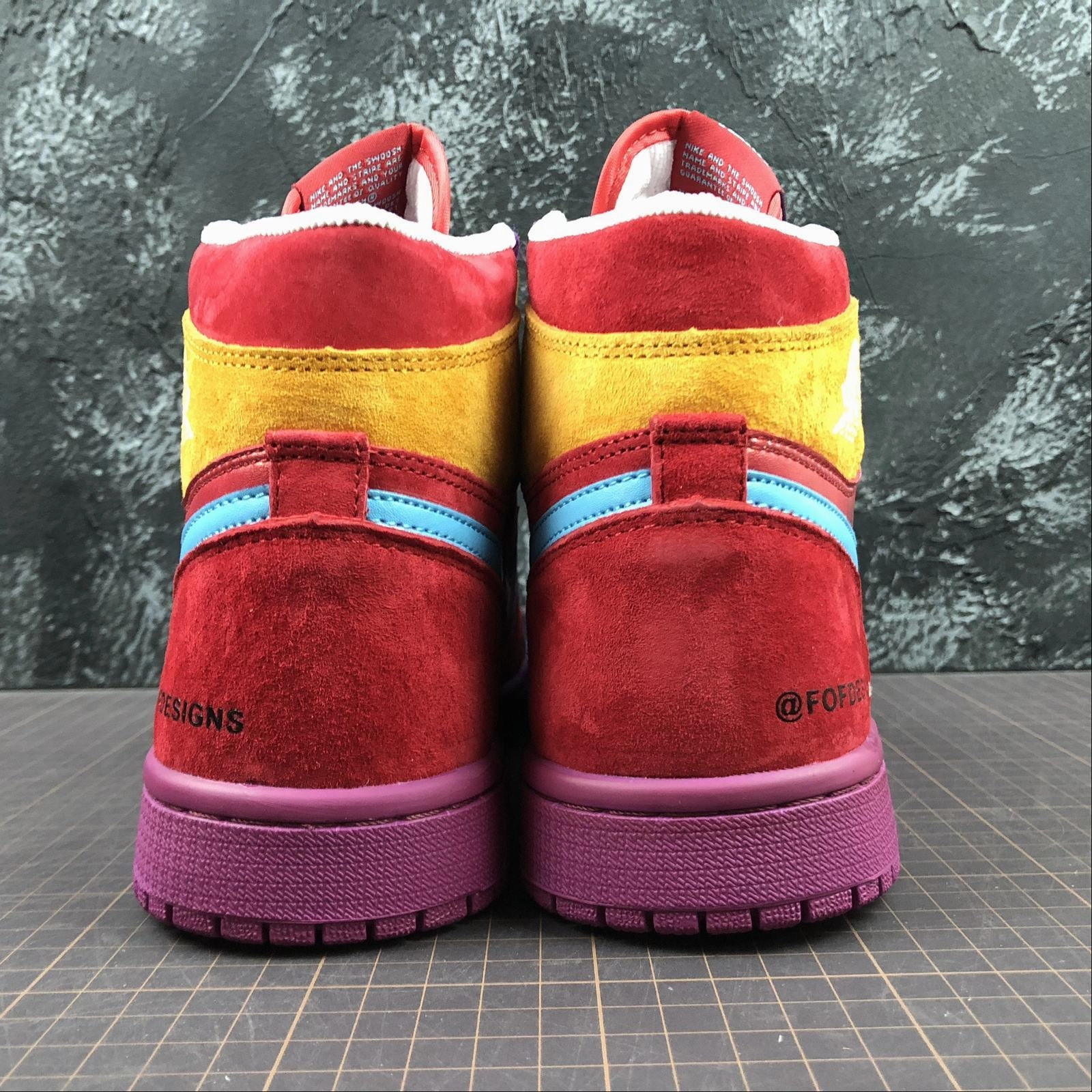 Air Jordan 1 High Pirate Multi-Color 558059-101 Eco conscious