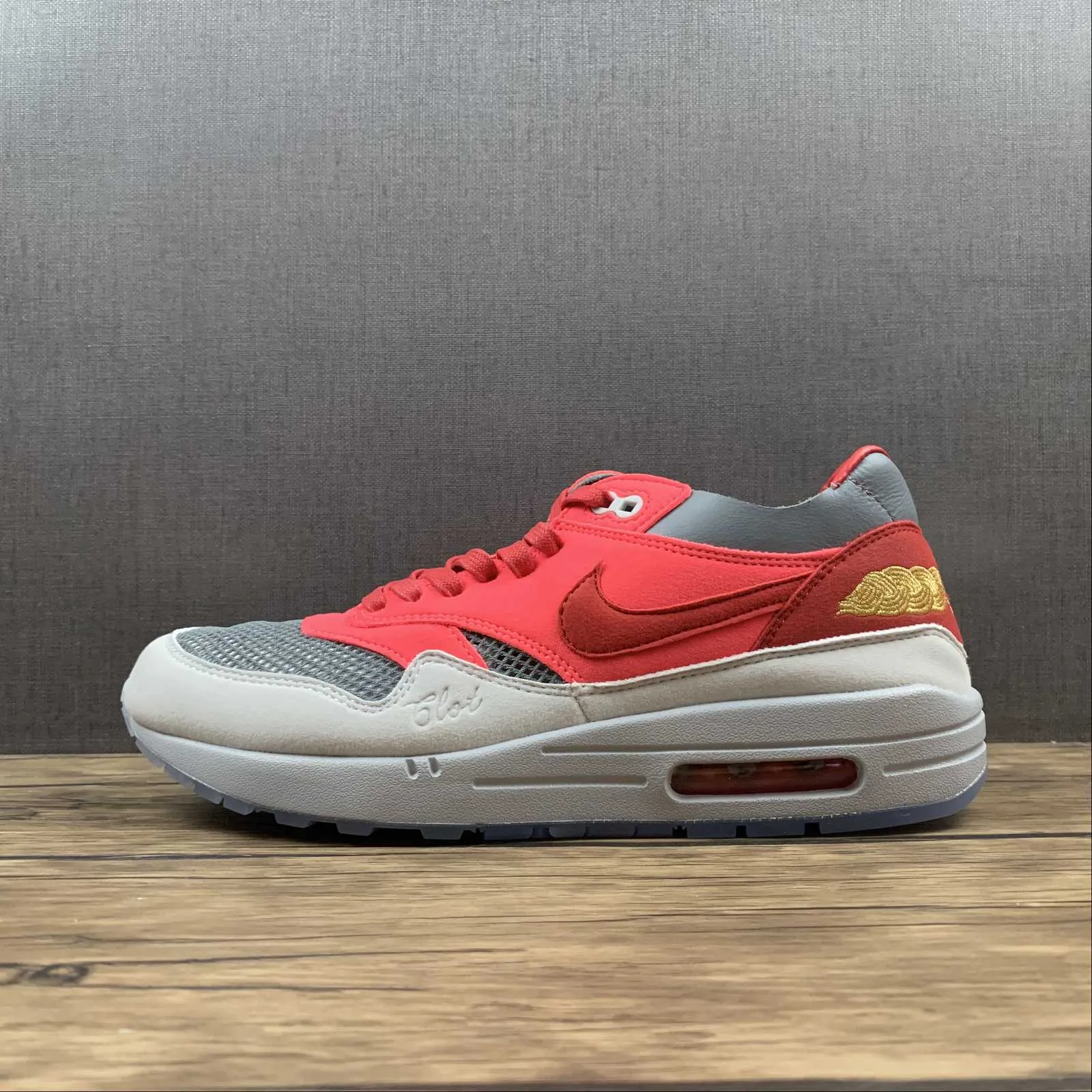Clot x Air Max 1 Kiss of Death Solar Red University Red Cool Grey DD1870-600 female athlete shoes